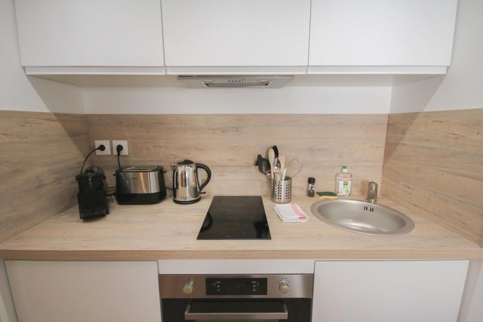 Bright, Fully-Equipped Apartment In Central Lille Dış mekan fotoğraf