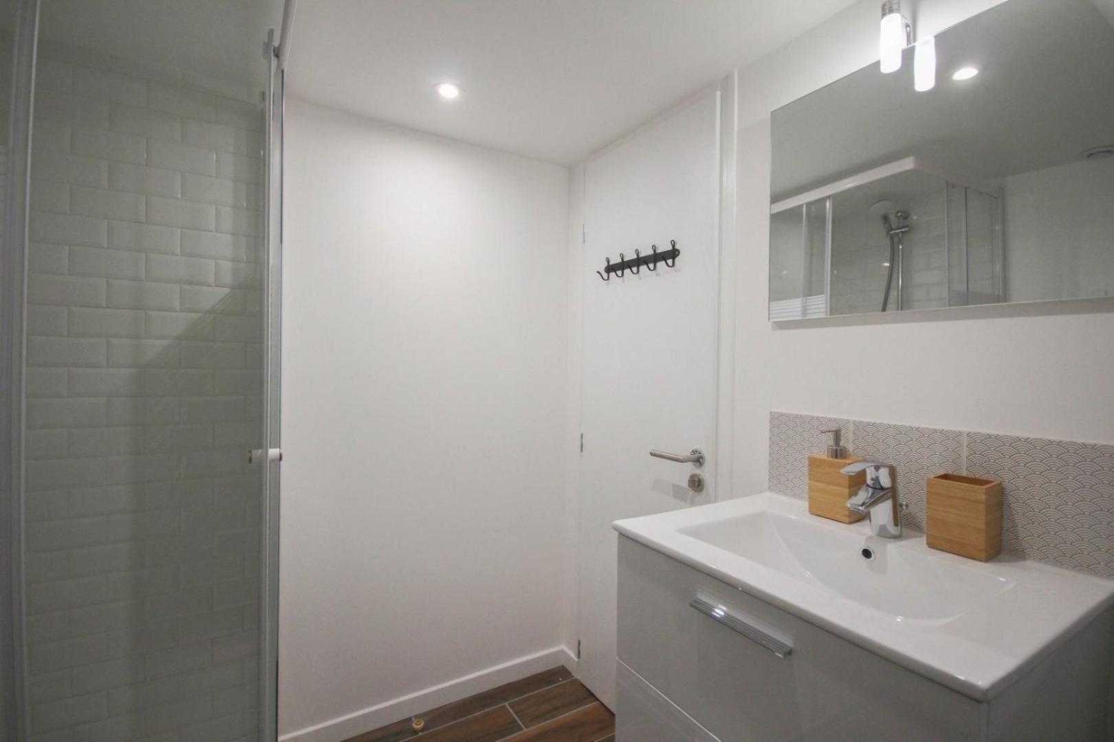Bright, Fully-Equipped Apartment In Central Lille Dış mekan fotoğraf